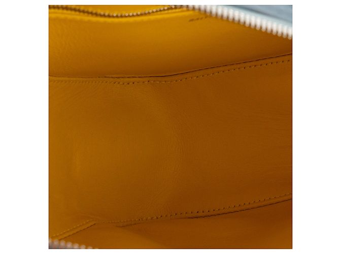 BALENCIAGA - Borsa a tracolla Triangle Duffle Balenciaga in pelle grana blu - vista 10
