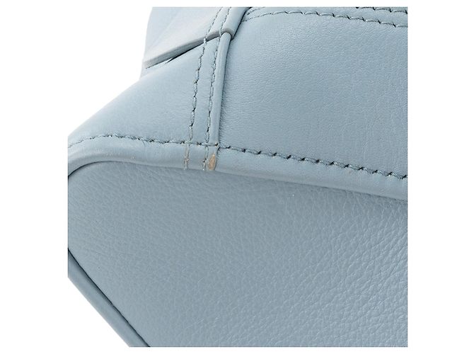 BALENCIAGA - Borsa a tracolla Triangle Duffle Balenciaga in pelle grana blu - vista 8