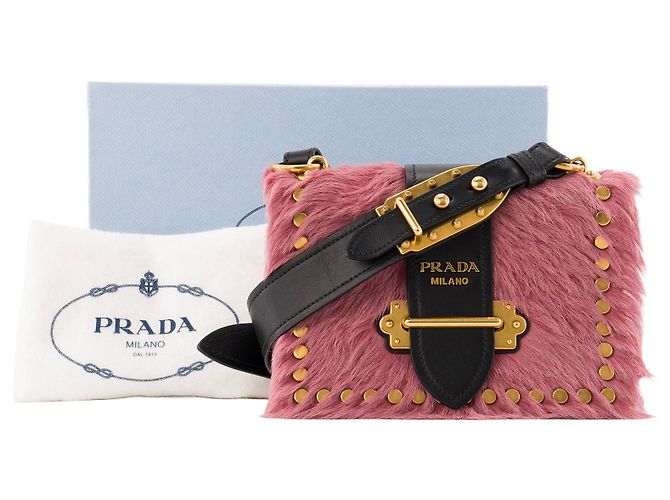 PRADA - Borsa a tracolla Prada Cahier in pelliccia rosa e pelle liscia nera - vista 8