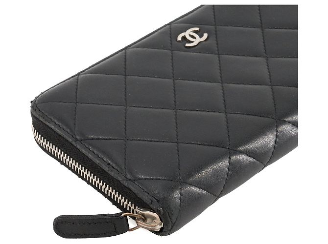 CHANEL - Portafoglio lungo Classic/Timeless in pelle liscia nera Nero - vista 5