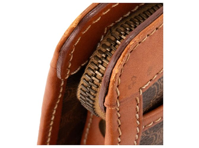 CÉLINE - Pochette Celine en toile enduite macadam marron vintage Brown - view 7