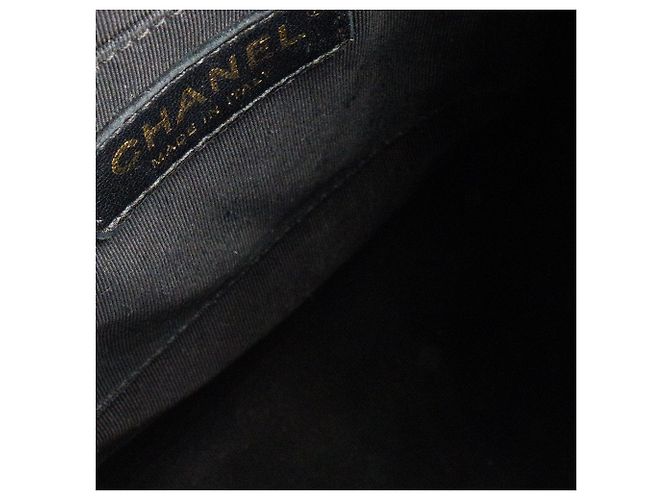 CHANEL - Classic/Timeless Chanel Rucksack aus schwarzem glattem Leder - Ansicht 8