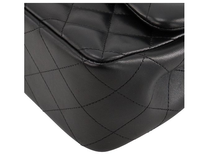 CHANEL - Borsa a tracolla Classique/Timeless Jumbo Chanel in pelle liscia nera Nero - vista 8
