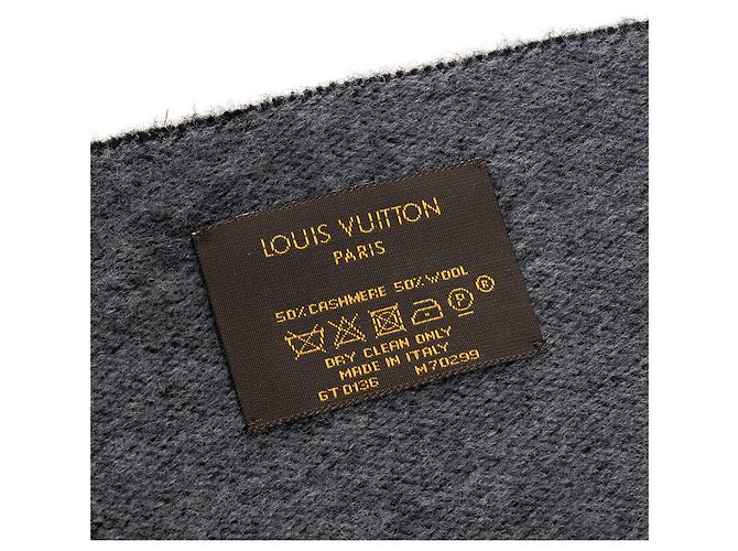 LOUIS VUITTON - Sciarpa Louis Vuitton in cashmere e lana monogrammata nero e grigio - vista 4