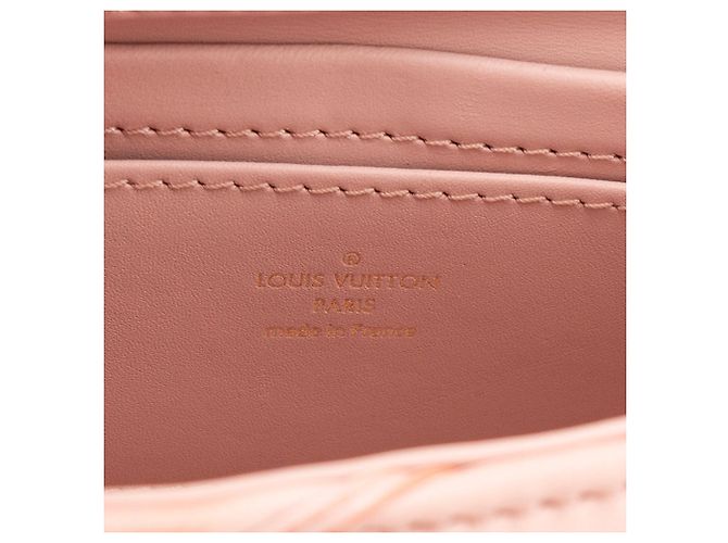 LOUIS VUITTON - Borsa a tracolla GO-14 MM Louis Vuitton in pelle rosa corallo - vista 9