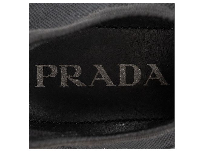 Etiquette PRADA - Sneakers Calzature Prada in tela nera e bianca (T38) Nero - vista 5