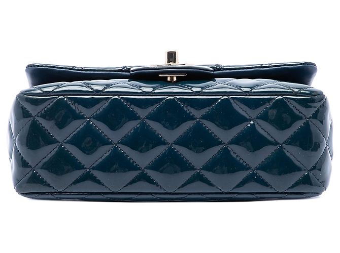 Bolsa Tiracolo Chanel Mini Rectangular Classic Patent Single Flap Azul - vista 3