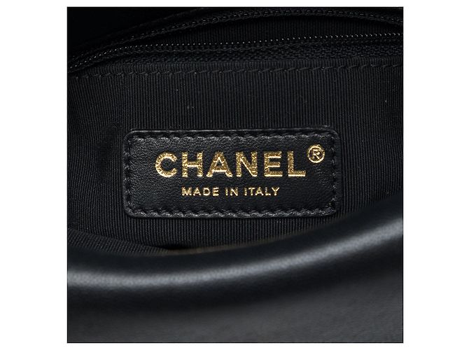 Bolsa de cintura Chanel CC Chevron em pele de carneiro com aba dupla envelope, Preta Preto - vista 5