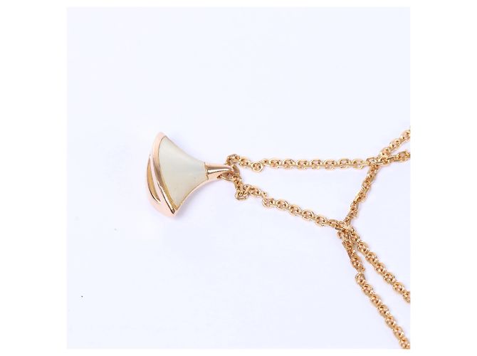 Bulgari Bvlgari Diva Dream Shells Bracelet 750(YG) 3.5g SM M611N1 D'oro - vista 2