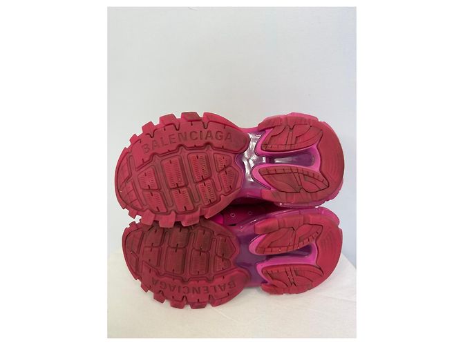 Sneakers Balenciaga Track Rosa e Nero - vista 7