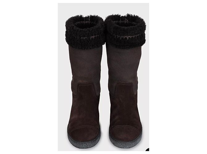 CHANEL braune Wildlederstiefel mit Pelzfutter - EU 37 gebraucht - Ansicht 2