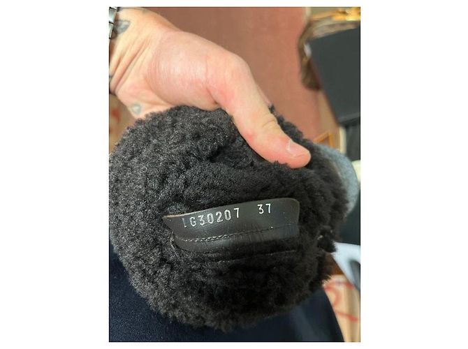 CHANEL braune Wildlederstiefel mit Pelzfutter - EU 37 gebraucht - Ansicht 6