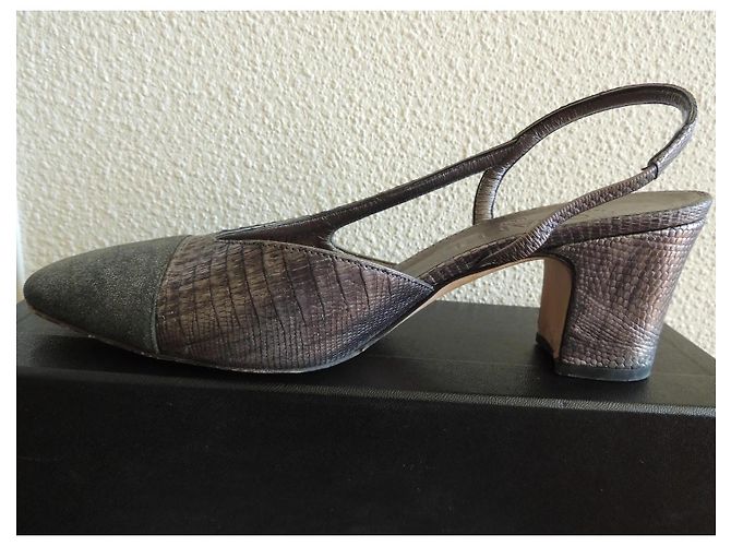 Chanel Slingback Pumps aus metallgrauem Echsenleder Metallisch - Ansicht 4