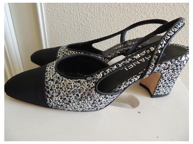 Chanel Slingback Tweed e Paillettes Argentate 38.5 Nero Silver hardware - vista 3
