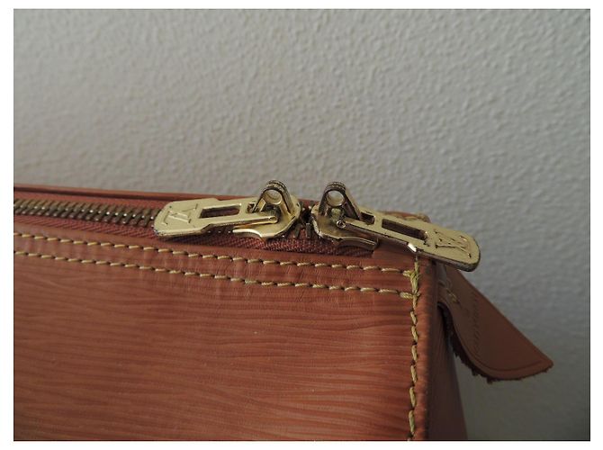 Louis Vuitton Keepall 55 Couro Epi Gold Caramelo - vista 4