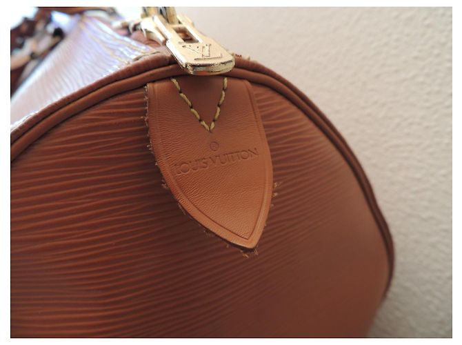Louis Vuitton Keepall 55 Couro Epi Gold Caramelo - vista 5