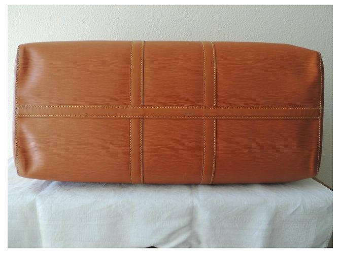 Louis Vuitton Keepall 55 Couro Epi Gold Caramelo - vista 9