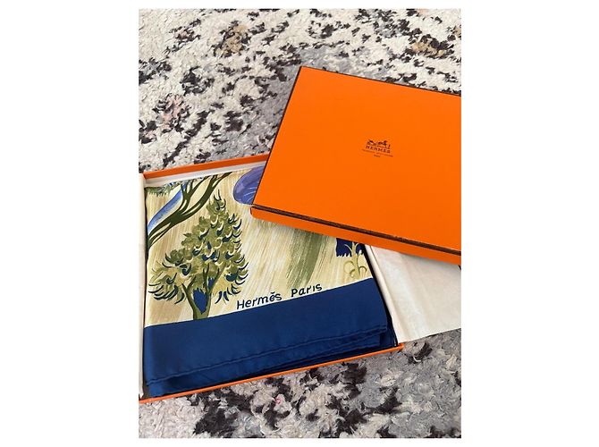 Hermès Kuggor Tree Seidentuch Braun Weiß Blau Golden Grün - Ansicht 2