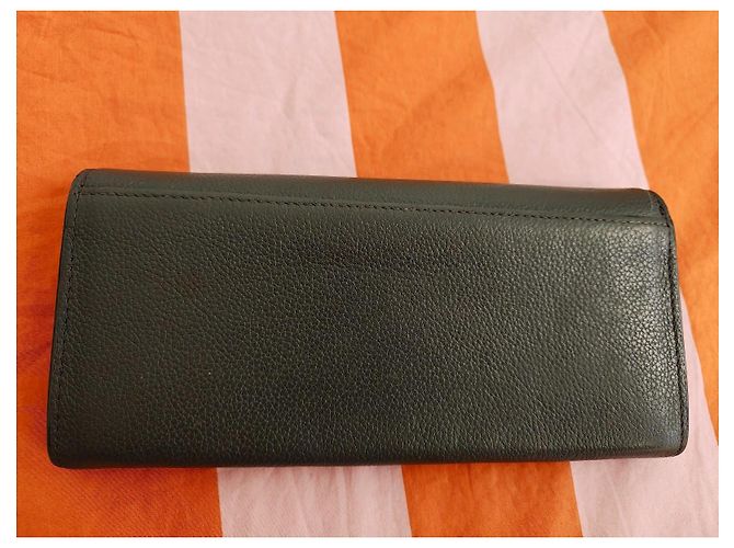 Billetera Furla de cuero negro - vista 2