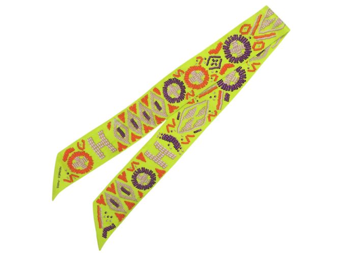 Pañuelo de seda Hermès Twilly Kelly En Perle H Logo Naranja Púrpura Amarillo - vista 3