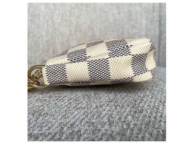 Louis Vuitton Mini Pochette Accessoires Damier Azur Blanco Azul - vista 4