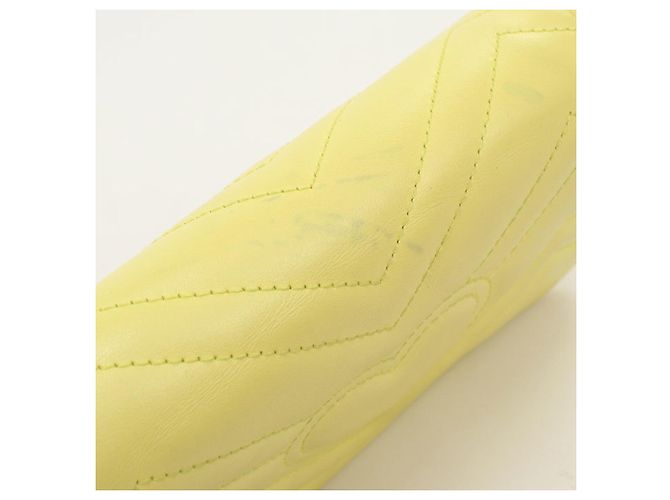 Borsa a tracolla Gucci Mini GG Marmont matelassé Giallo - vista 6
