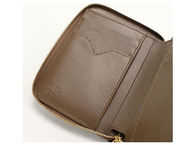 Fendi Bi-fold Geldbörse aus braunem Kalbsleder - Ansicht 6