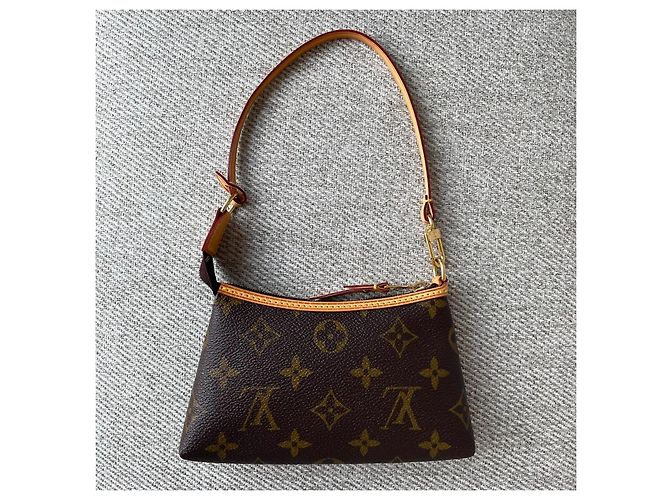 Louis Vuitton Mini Pochette Delightful Monogram Marrone - vista 4