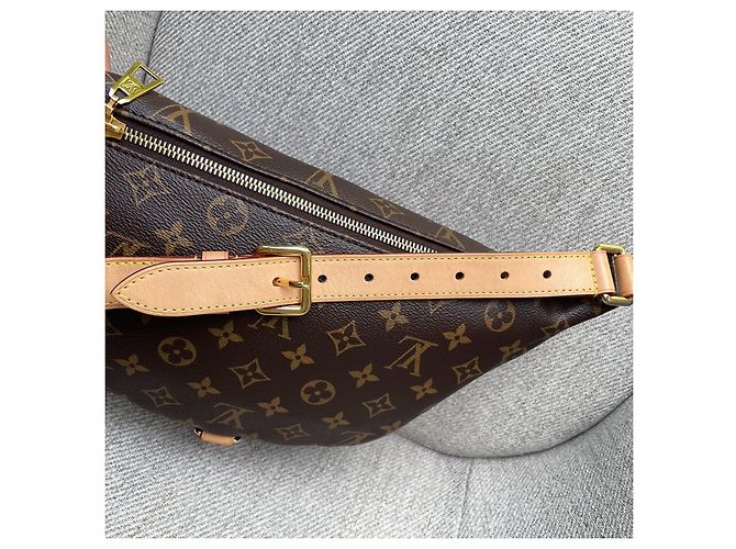 Bumbag Louis Vuitton Marsupio Monogram Marrone - vista 15