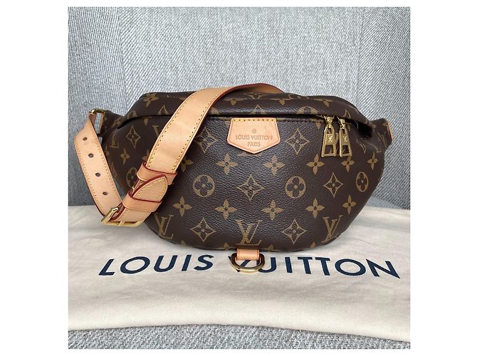 Bumbag Louis Vuitton Marsupio Monogram Marrone - vista 2