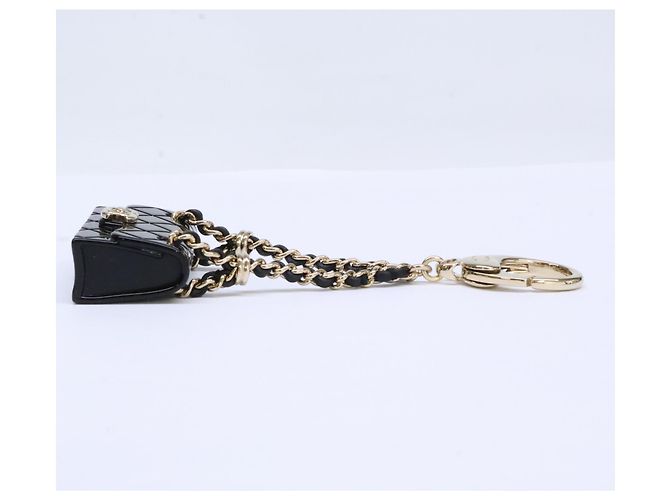 Chanel B23C ABA121 GP Schlüsselanhänger Schwarz - Ansicht 2