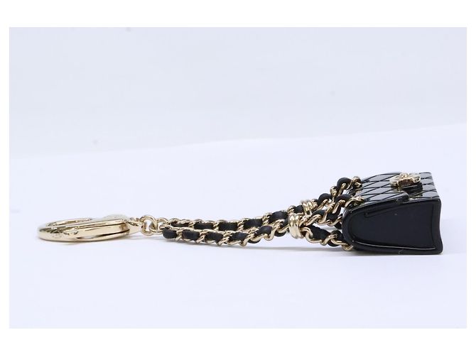 Chanel B23C ABA121 GP Schlüsselanhänger Schwarz - Ansicht 4