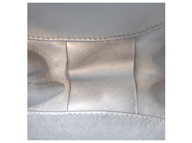 Louis Vuitton Monogram Egg Schultertasche Braun - Ansicht 12