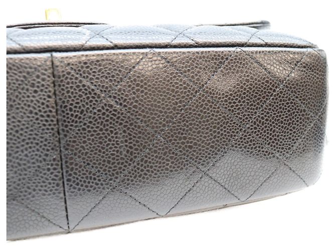 Timeless Borsa a tracolla Chanel in pelle caviar nera Nero - vista 6