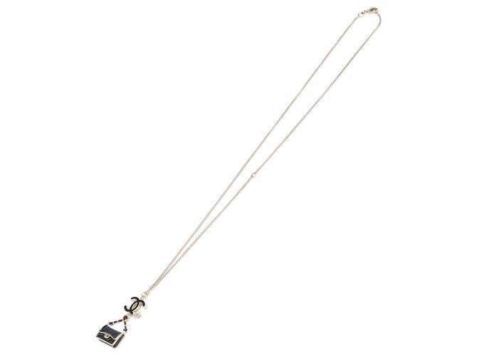 Collar Chanel B12A Matelassé Negro - vista 2