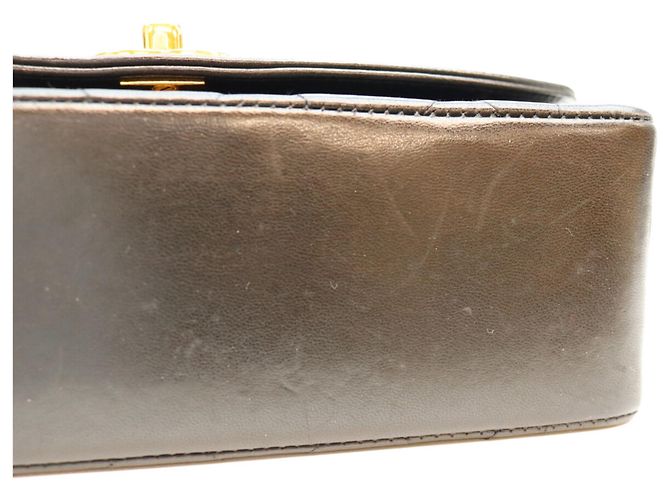 Borsa a tracolla Chanel A01164 Diana 22 in pelle d'agnello matelassé nera Nero - vista 6