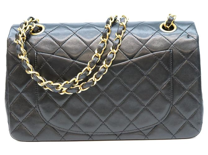 Borsa a tracolla Chanel in pelle d'agnello matelassé nera Nero - vista 3