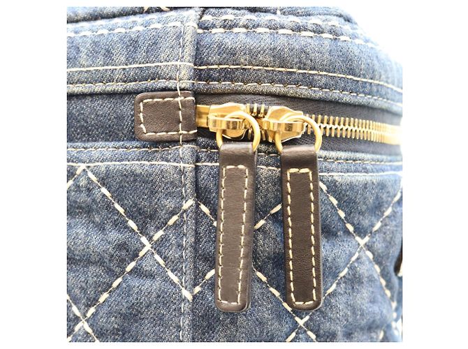 Borsa a spalla Chanel AS1336 in denim blu Wild Stitch - vista 7