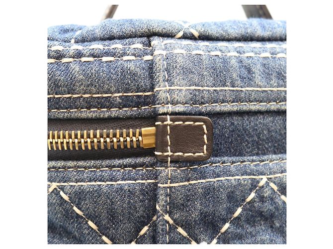 Borsa a spalla Chanel AS1336 in denim blu Wild Stitch - vista 8