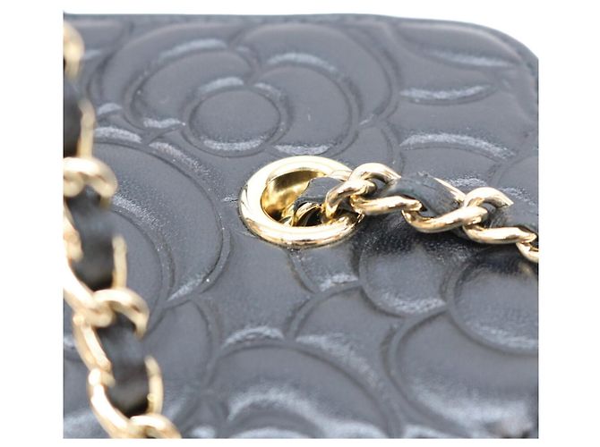 Borsa a tracolla Vanity in pelle goffrata Camellia nera con catena Chanel Nero - vista 9