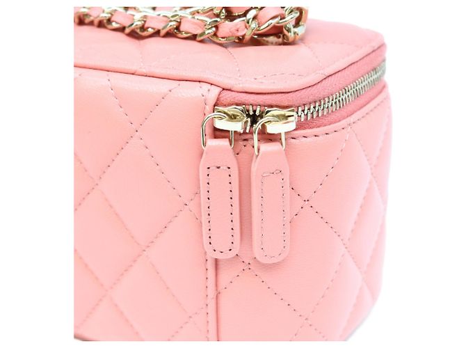 Vanity Chanel Schultertasche aus rosa Lammleder Pink - Ansicht 8