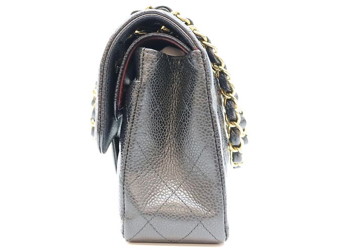 Borsa a tracolla Chanel in pelle caviar nera Nero - vista 2