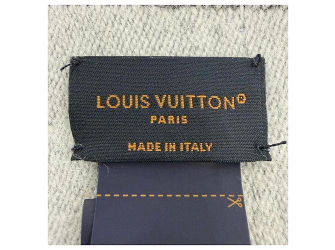 Louis Vuitton Black Wool Silk Blend Stole - view 6