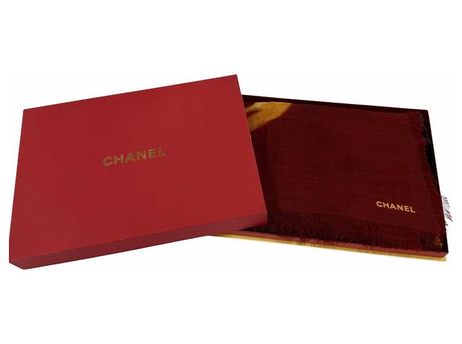 Chanel Bordeaux Kaschmir-Schal - Ansicht 2