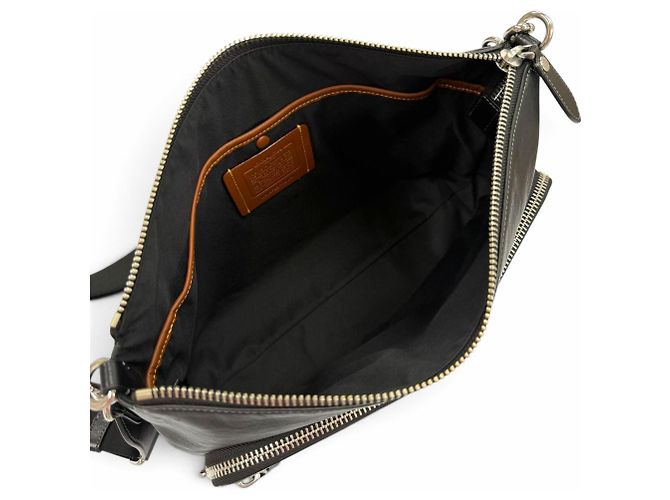 Borsa a tracolla Domino in pelle liscia Coach Nero - vista 7