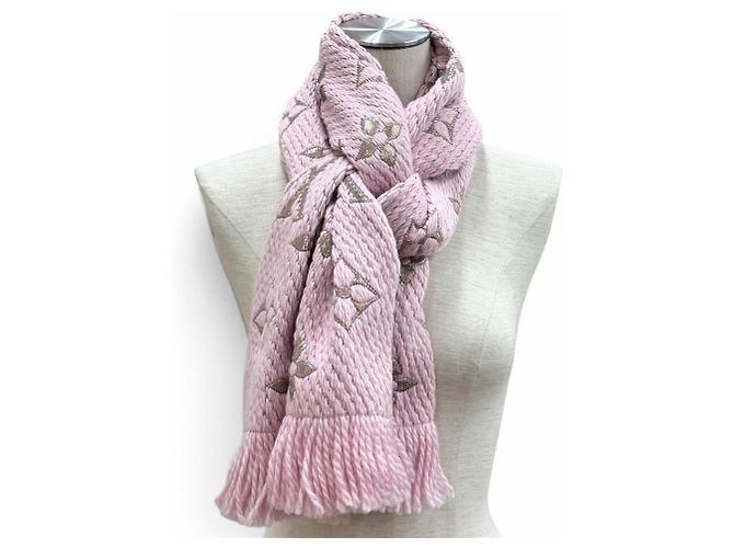 Louis Vuitton M70466 Echarpe Logomania Shine Stole - vista 3