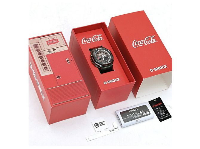 Casio G-SHOCK 2100 Series Coca-Cola Collaboration Watch - view 9