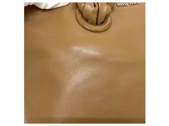 Miu Miu Shopper aus braunem Leder - Ansicht 7