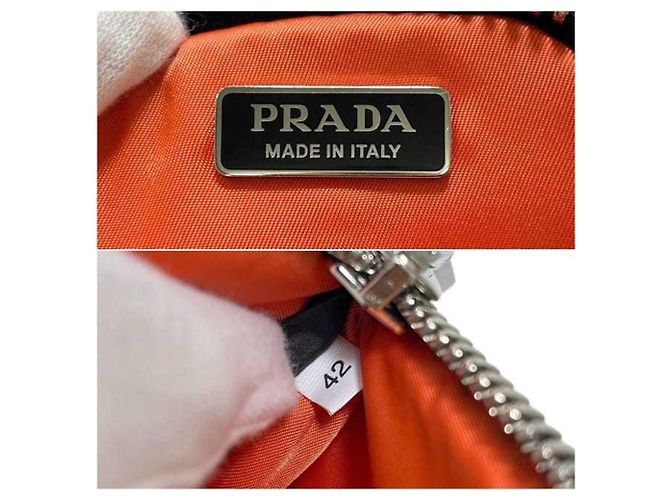 Prada Mini Borsa a Tracolla in Nylon Khaki Cachi - vista 4