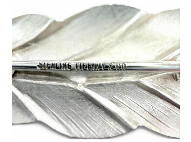 Autre Marque Spilla Tiffany & Co. Vintage in argento sterling con motivo a piuma - vista 6